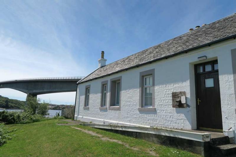 The former lighthouse keepers' cottages on Eilean Bàn